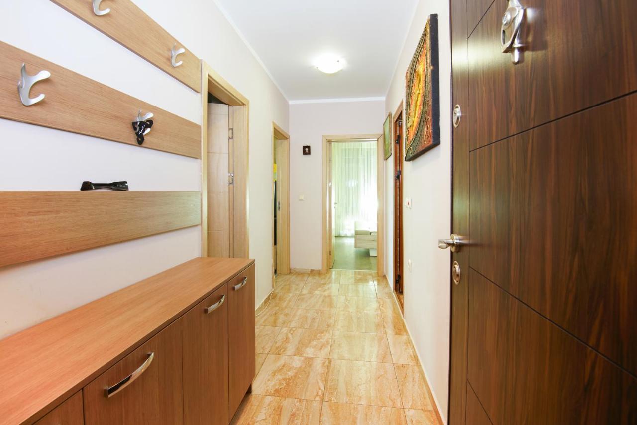 Evi Apartments 2 Pomorie Exterior photo