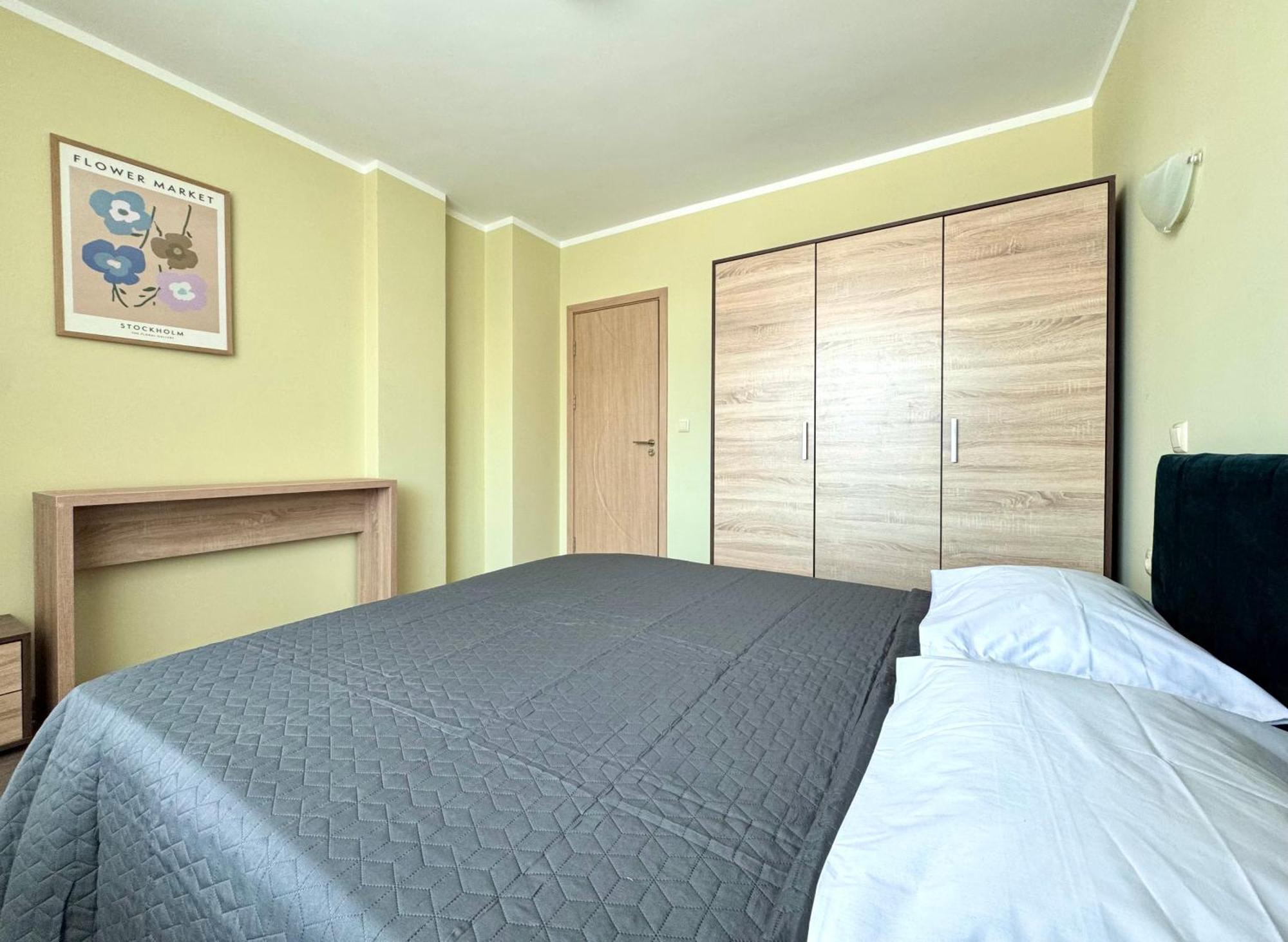 Evi Apartments 2 Pomorie Exterior photo