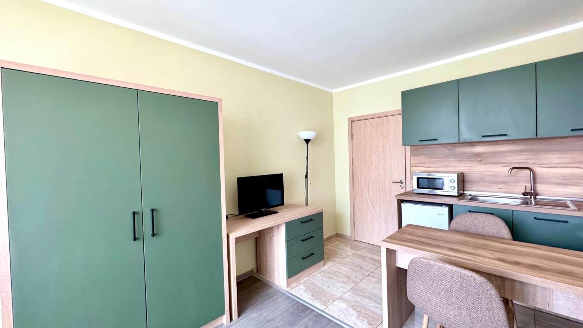 Evi Apartments 2 Pomorie Exterior photo
